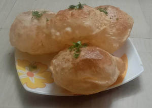 Puri Plate (4nos)
