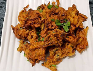 Onion Pakoda