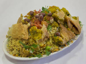 Special Samosa Bhel