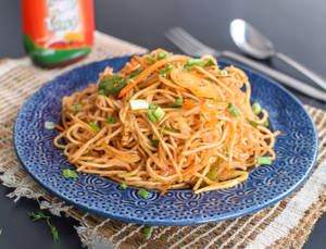 Veg Chowmein Noodles 