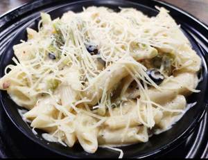 Alfredo White Sauce Chicken Penne Pasta