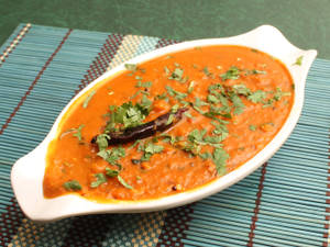 Dal Kolhapuri
