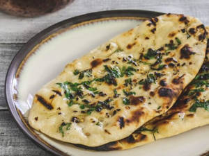 Butter Naan(1Pc) 
