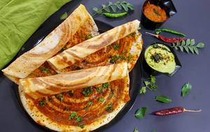 Ulli Karam Dosa [Serves 1]