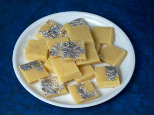 Plain Barfi (1 Kg)