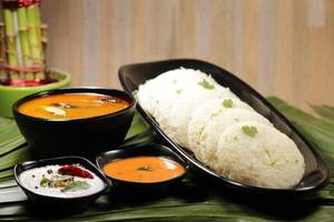 Rice Idli (2 pcs)