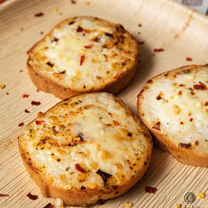 Cheese Chilli Garlic Bread