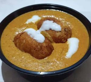 Malai Kofta(Yellow Gravy)