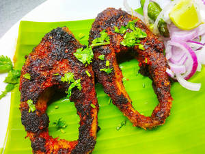 Tawa/shallow - Rui (rohu) Fish Fry - 2 Pcs