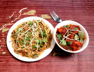 Noodles Bowl Chilli Chicken Dry