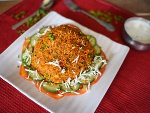 Veg Biryani With Raita