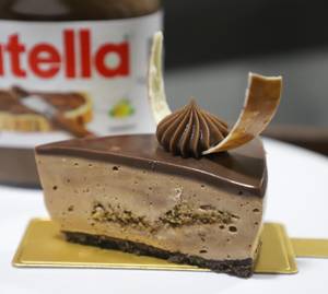 Nutella Cheese Cake [1 Slice]