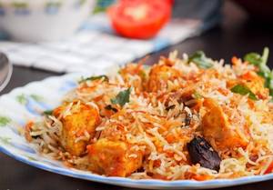 Paneer Tikka Biryani ( 500 Gms ) 
