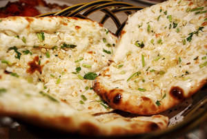 Cheese Garlic Naan