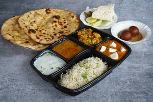 Sampoorna Thali