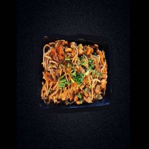 Chicken Kung Pao With Noodles