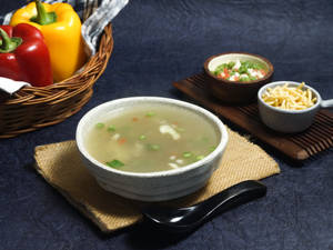 Veg Clear Soup (Chinese)