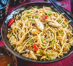 Chicken Hakka Noodles