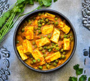 Mattar Paneer