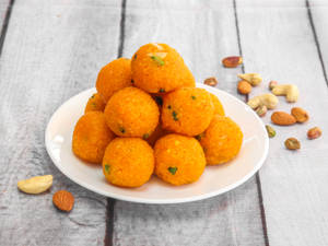 Motichoor Laddu