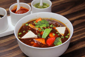 Exotic Vegetable and Tofu in Ginger Garlic Sauce