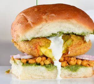 Paneer Double Cheese Vada Pav
