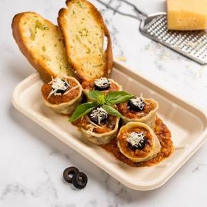 Tortellini pasta