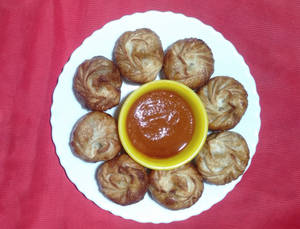 Vegetable Fried Momos ( 8 Pcs )