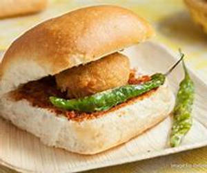Vadapav