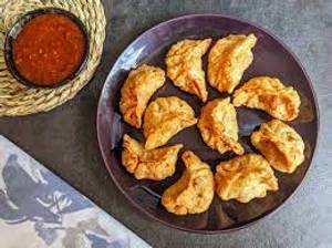 Fried veg momos [5 pieces]