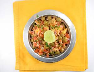 Aloo Chana Chaat