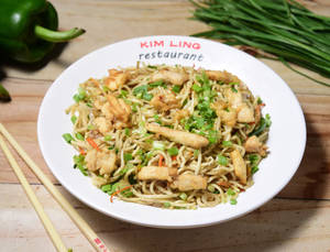 Chicken Hakka Chow