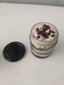 Eggless Choco Chip Jar Cake