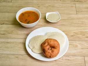 Idli Wada