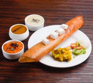 Schezwan Paneer Dosa