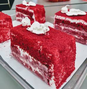 Red Velvet Pastry