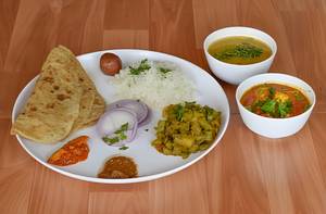 Paratha Special Combo Meal Thali