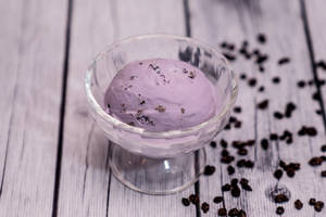 Black Currant Ice Cream