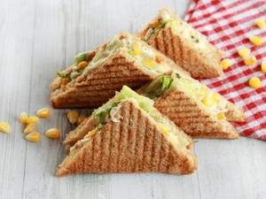 Veg Sandwich (4 Pcs)