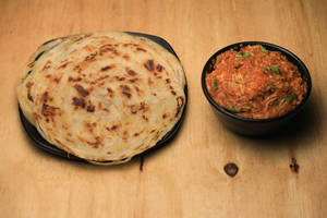 2 Parotta With Chicken Chukka 