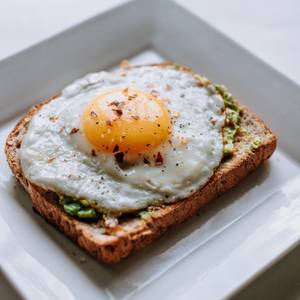 2 Egg Half Fry With 4 Bread
