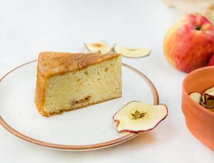 Apple Cake