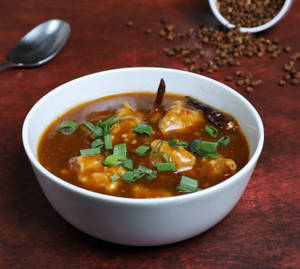 Spicy Schezwan Chicken Gravy