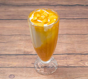 Mango lassi