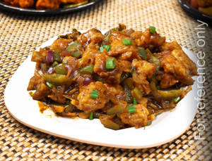 Boneless Chicken Manchurian Gravy