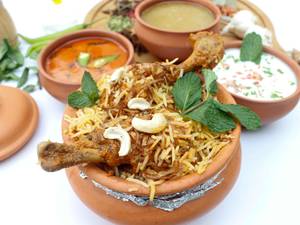 Hyderabad Chicken Dum Biryani