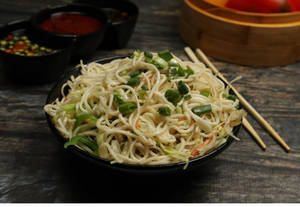 Hakka Noodles