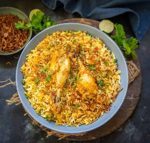 Special Murgh Biryani With Gravy+ (rasbhari Jamun Rasgulla Box)