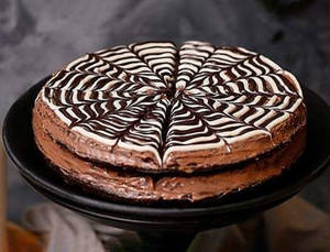Death By Chocolate Waffle Cake (double Layer)+ 1waffle Free (caramel Or Butterscoh Or White Or Milk)