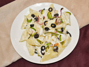 White Sauce Pasta veg